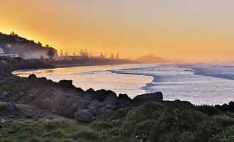 La plage de Sumner au crépuscule