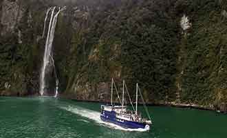 Real Journey Nature Cruise