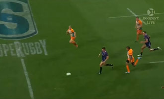 Voici sans doute les plus beaux essais de super rugby de la saison passée.